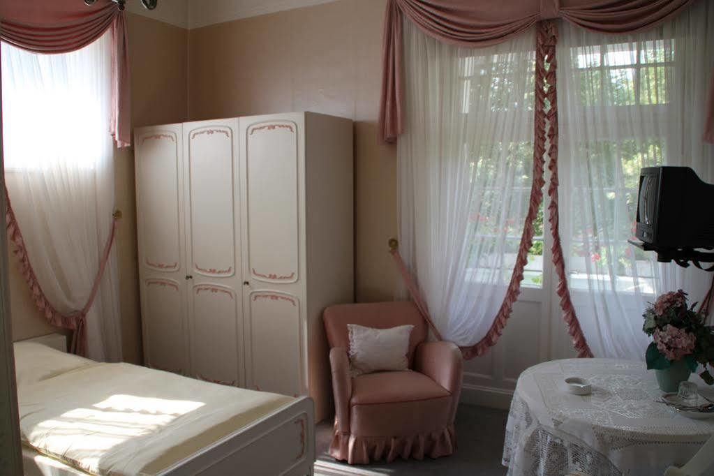 Hotel Villa Konigin Luise 巴特皮尔蒙特 外观 照片